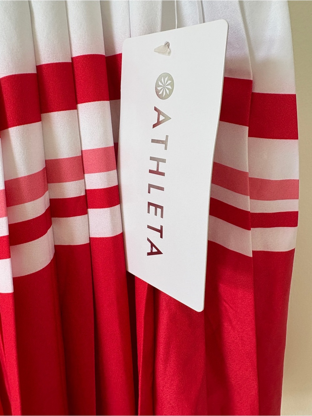 Athleta White and Red Pleated Tennis Skort - Picture 3 of 5